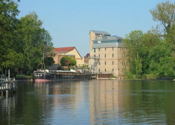 招待所 Neues Vaterland 3*